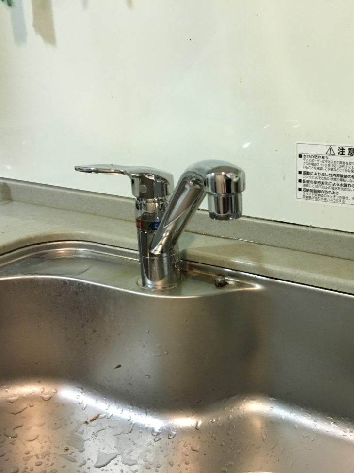   戸塚区品濃町 S様：キッチン混合水栓交換工事